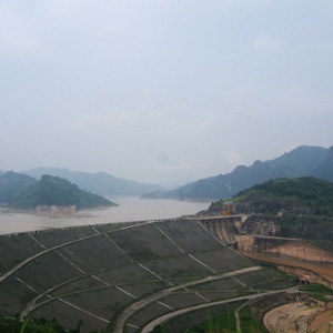 Nhà Máy Thủy Điện Hòa Bình